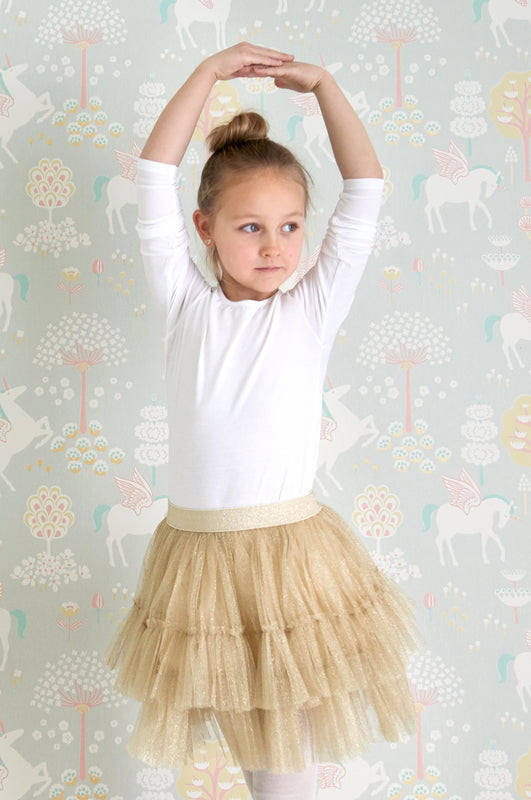 True Unicorns – pilka