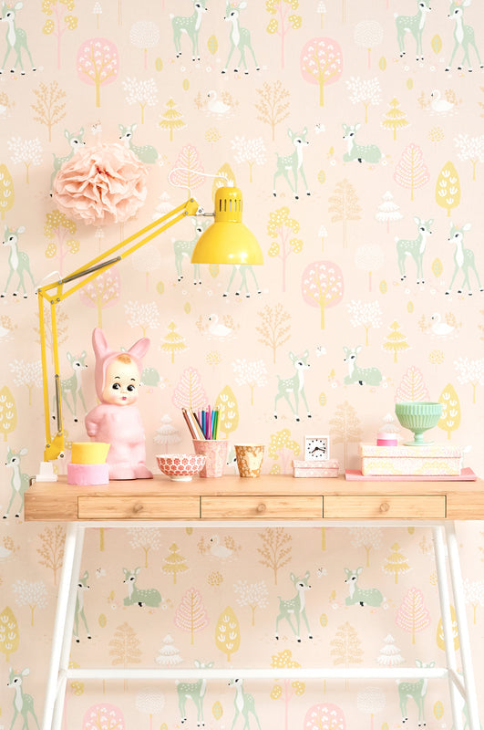 Golden woods – sweet pink