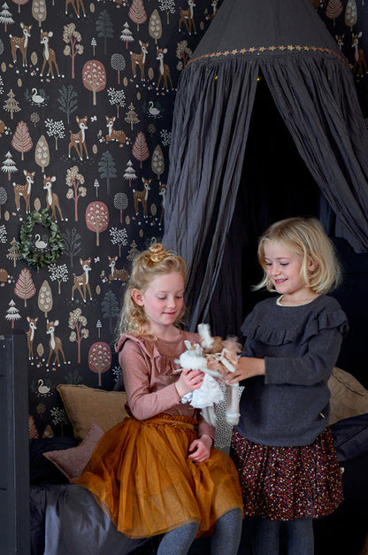 Golden woods – deep grey