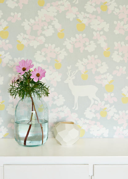 Apple Garden – pilka