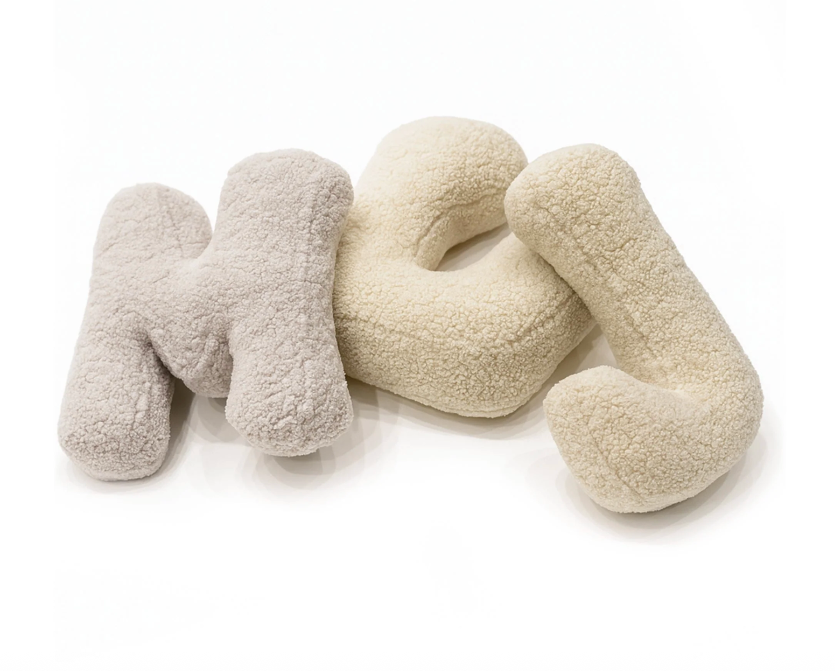 Pagalvė Abėcėlės Raidė Balta | Bearly