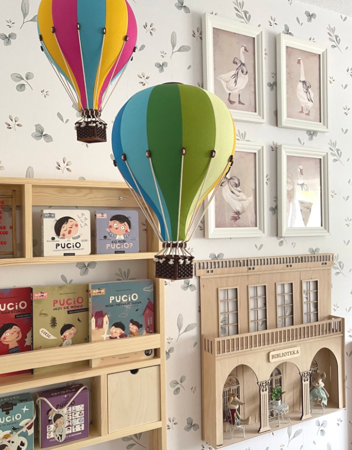 Pakabinamas dekoratyvinis oro balionas MULTICOLOR