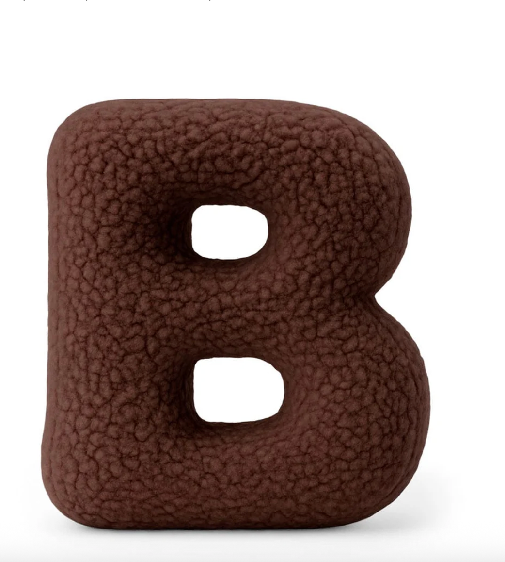 Pagalvė Abėcėlės Raidė Tamsiai Ruda | Bearly