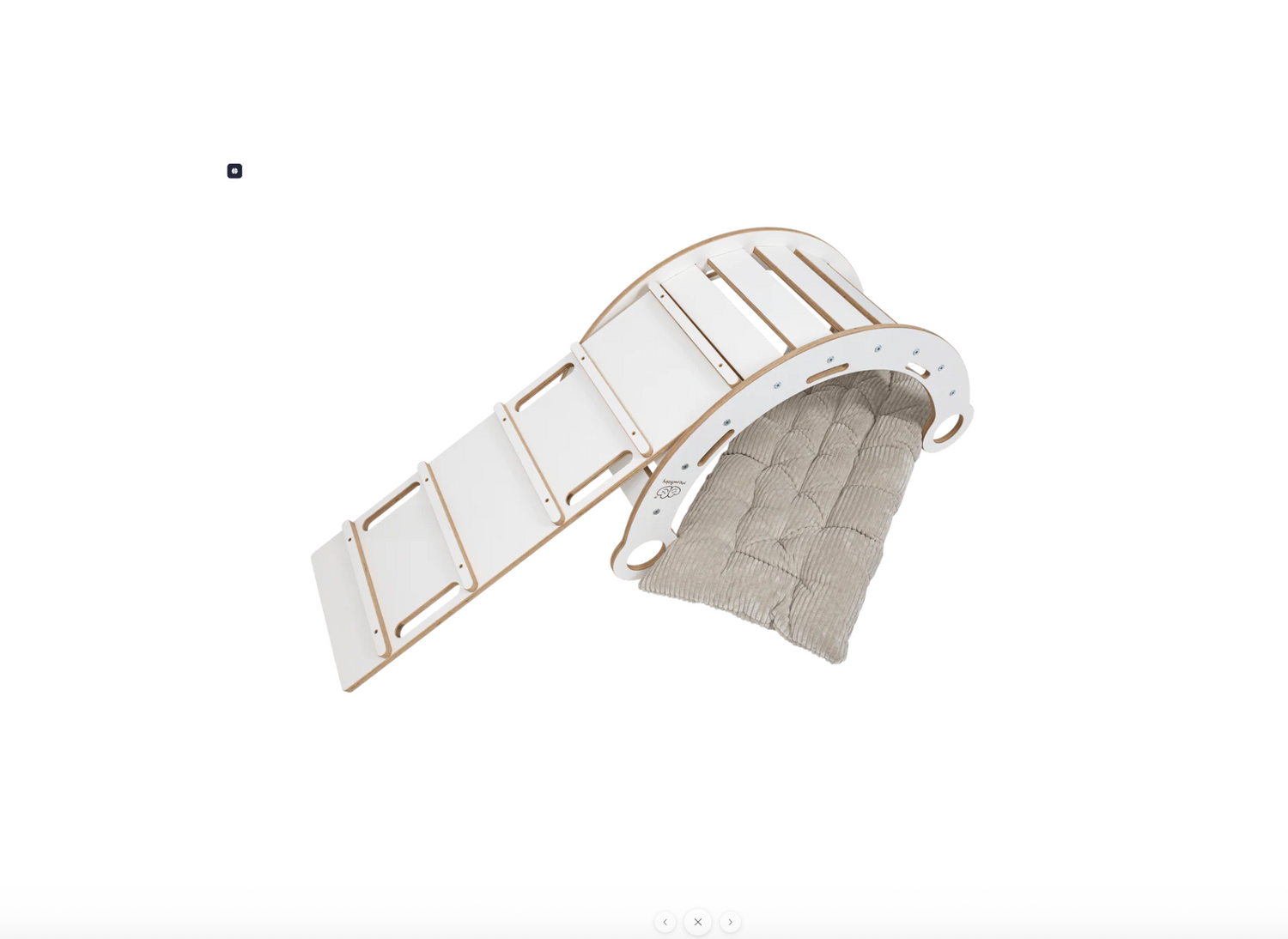 Dream Rocker (baltas) – pasirink rinkinį ir pagalvę