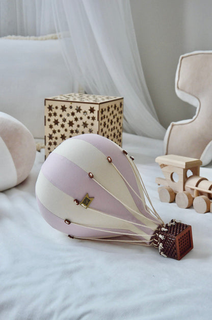 Pakabinamas dekoratyvinis oro balionas BEIGE/ LILAC