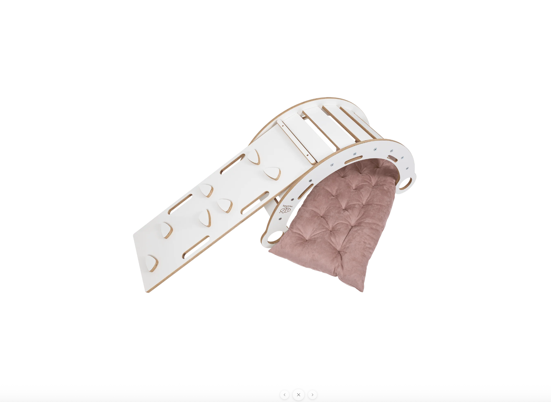 Dream Rocker (baltas) – pasirink rinkinį ir pagalvę